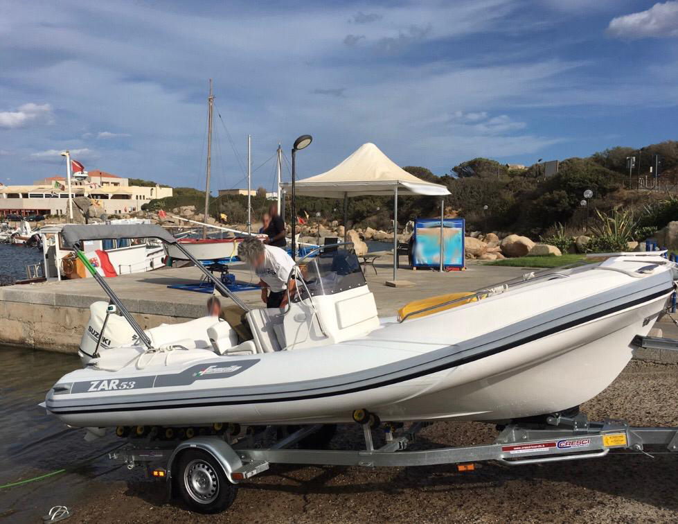 <<<< VENDUTO >>>>>Zar 53 Luxury + Suzuki 140hp tutto 2017<br><a href=dettaglio.aspx?Id=220 >VAI ALLA SCHEDA</a>